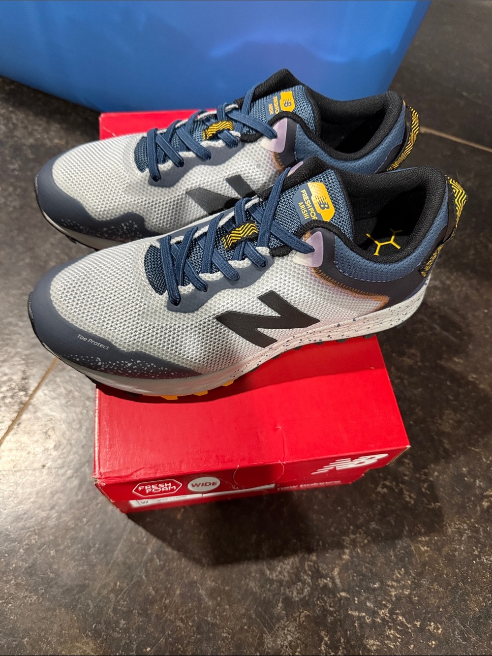 New Balance White, Navy & Yellow Kids Running Shoes - Picture 3 of 6